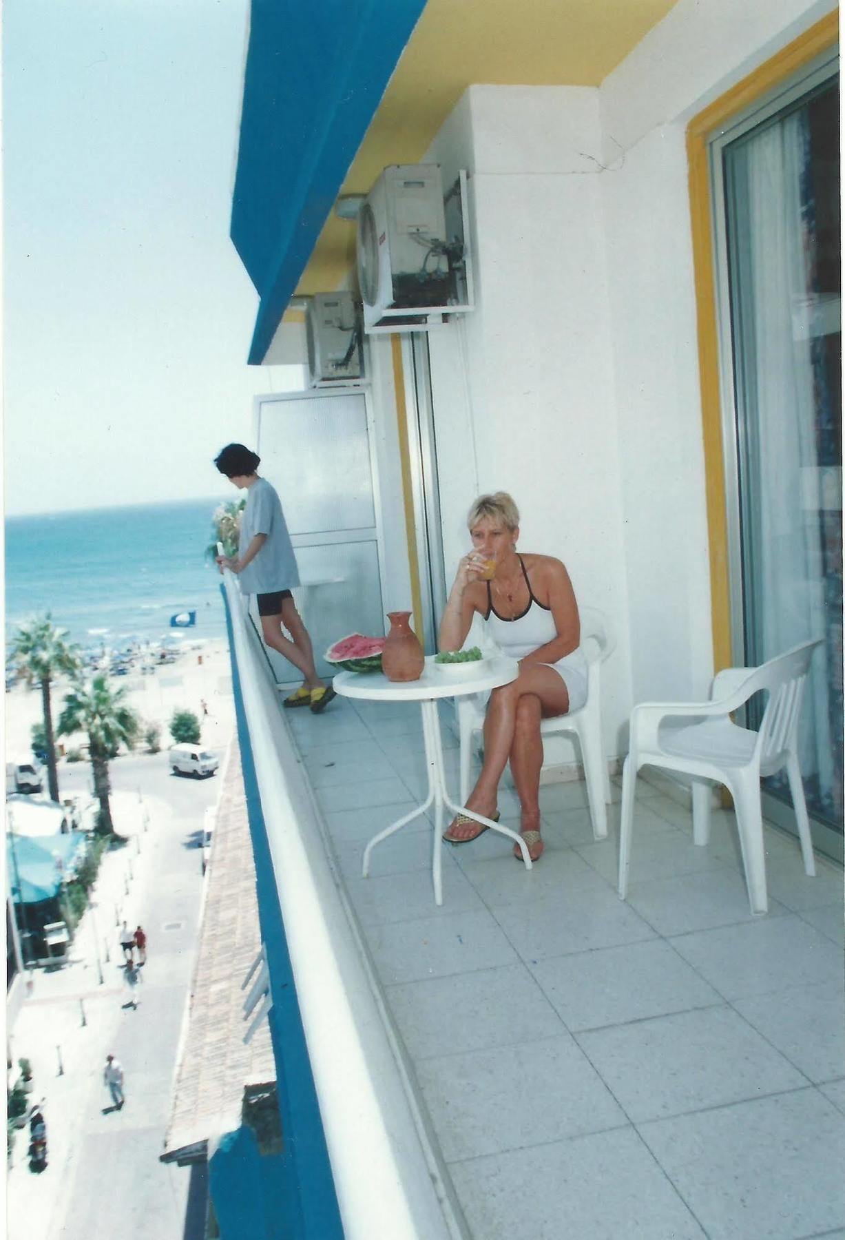 Palm Sea Beach Hotel Apartments Lárnaca Exterior foto